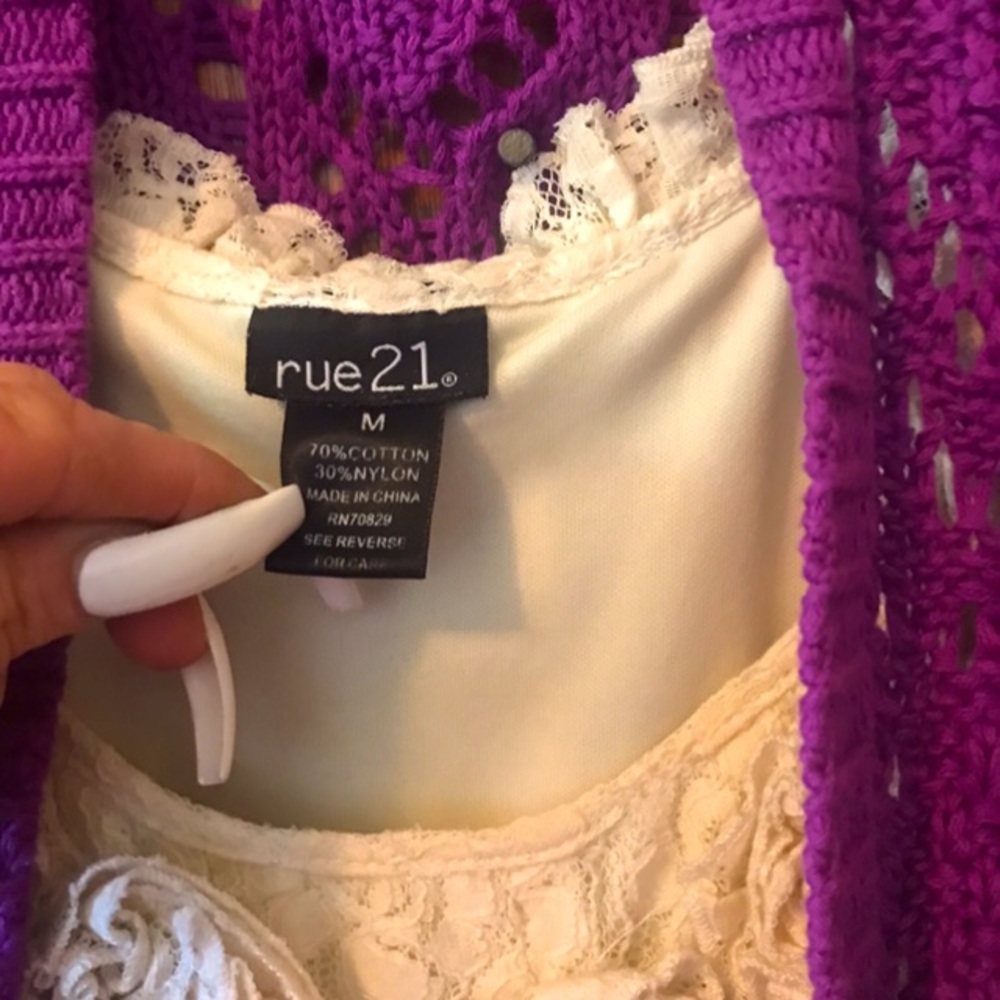 Rue 21 Top